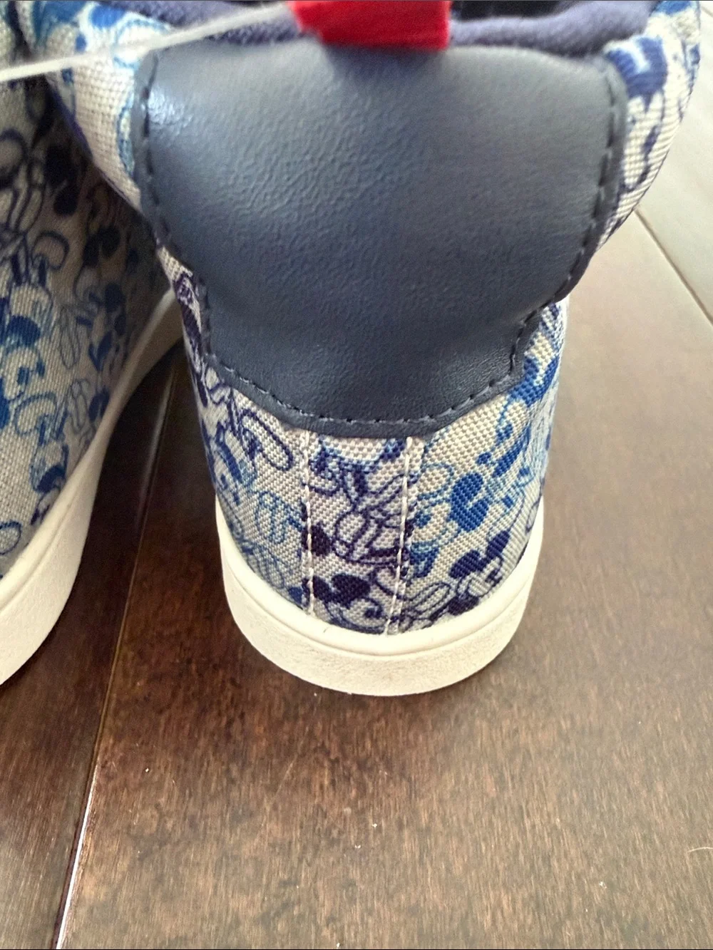 GAP playful blue